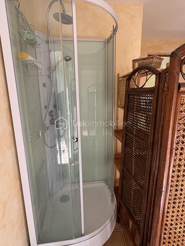 Maison traditionnelle - 170 m² - 5 pièces