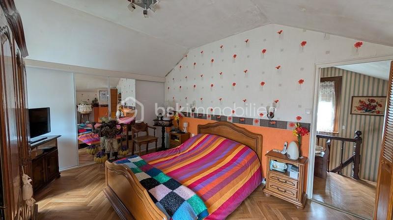 Maison traditionnelle - 95 m² - 5 pièces