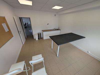 Bureau - 180 m²