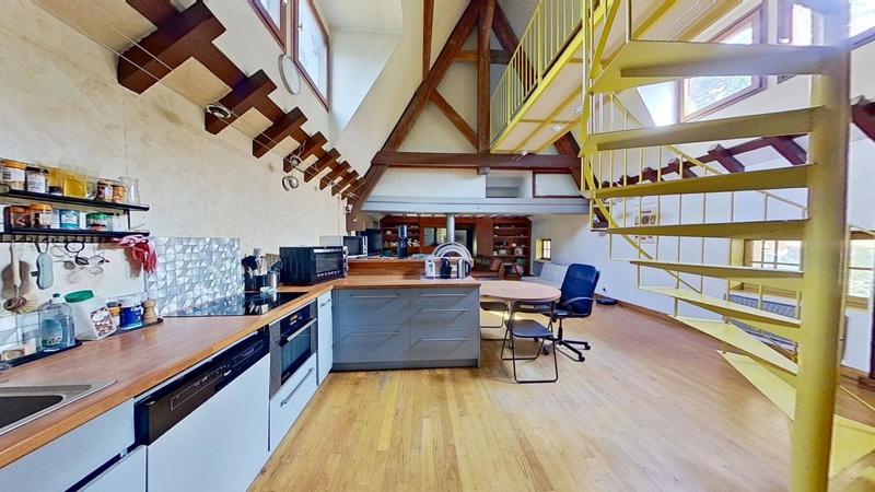 Duplex - 132 m² - 5 pièces