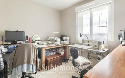 Maison traditionnelle - 96 m² - 6 pièces