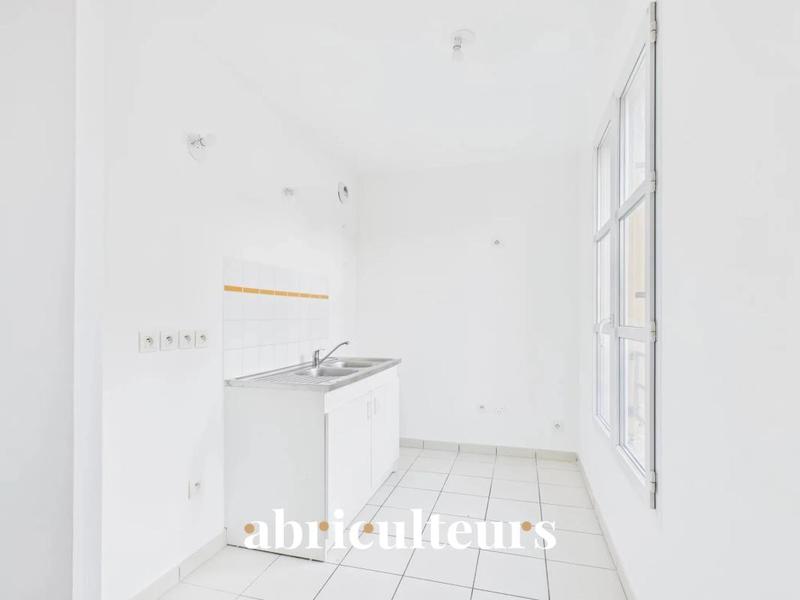 Appartement ancien - 62 m² - 3 pièces