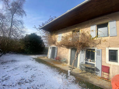 Maison - 172 m² - 6 pièces
