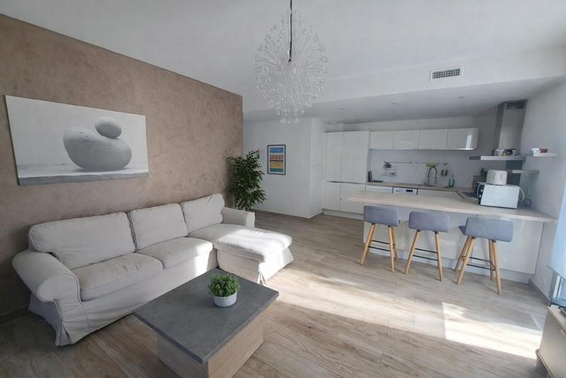 Appartement - 70 m² - 3 pièces