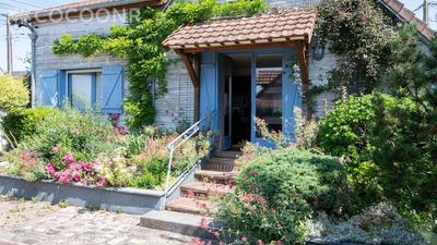 Maison - 150 m² - 5 pièces