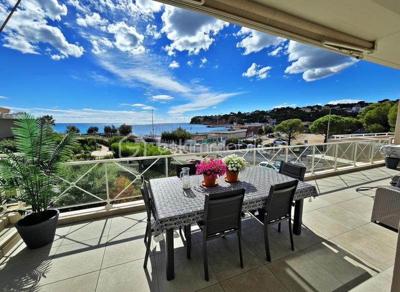 Appartement - 95 m² - 4 pièces