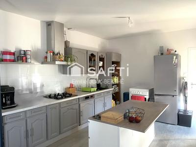 Maison - 80 m² - 4 pièces