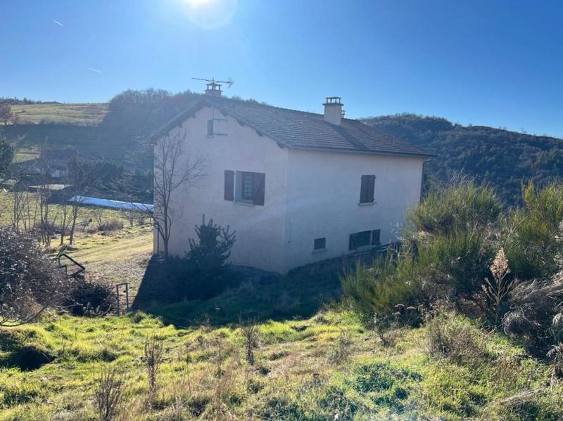 Maison - 91 m² - 5 pièces