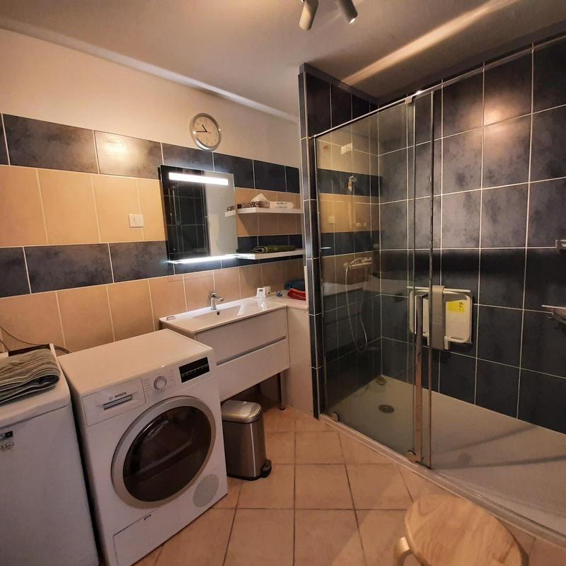 Appartement - 87 m² - 4 pièces