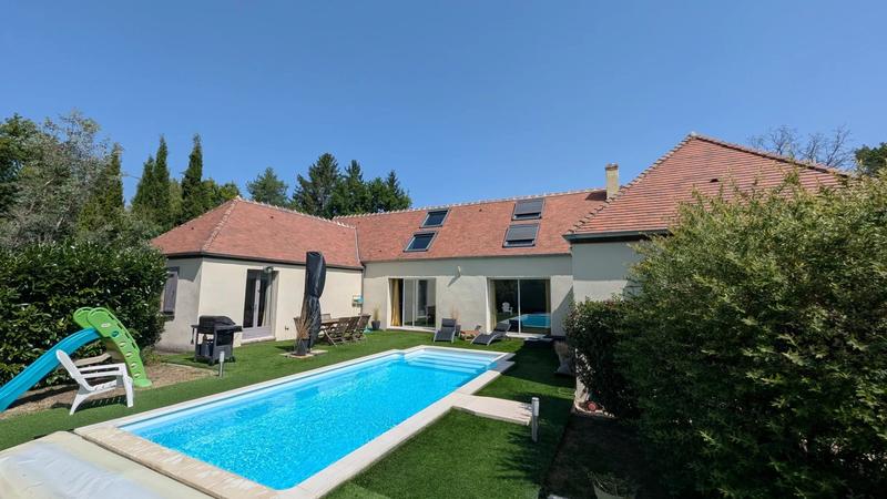 Maison - 166 m² - 6 pièces