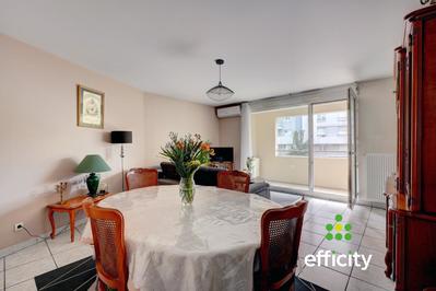 Appartement - 88 m² - 4 pièces