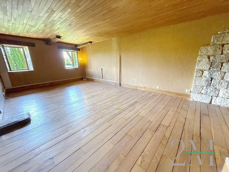 Maison de village - 220 m² - 6 pièces