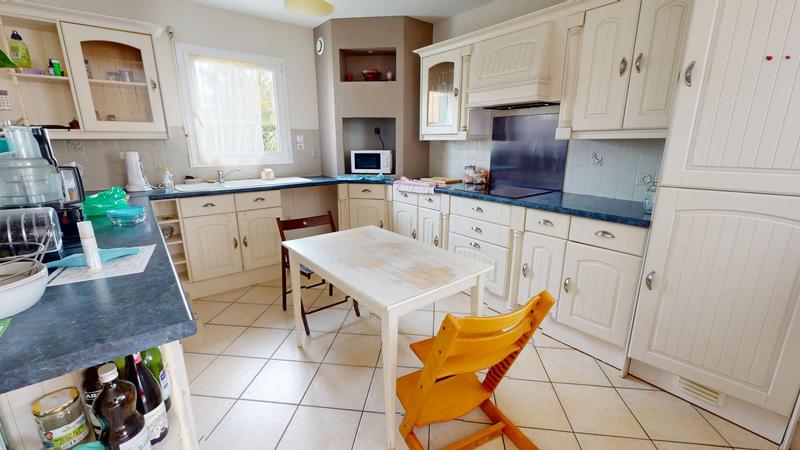 Maison - 97 m² - 5 pièces