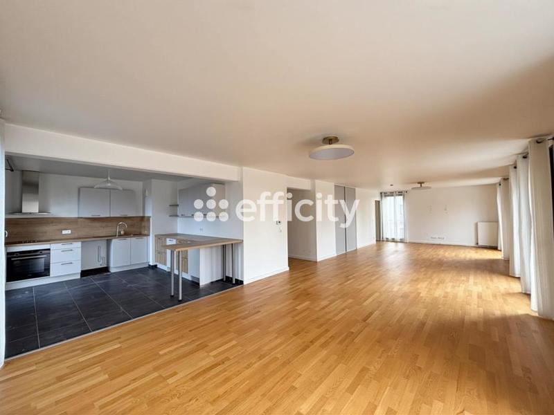 Appartement - 154 m² - 7 pièces