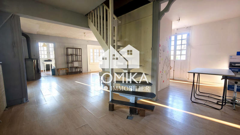 Maison ancienne - 198 m² - 5 pièces