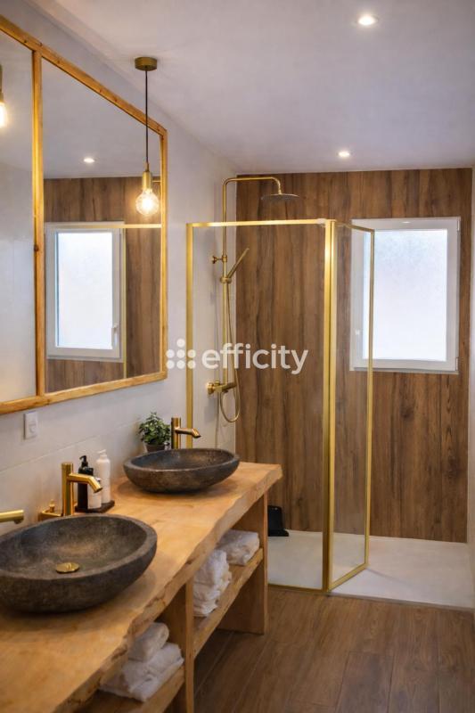 Maison - 127 m² - 6 pièces