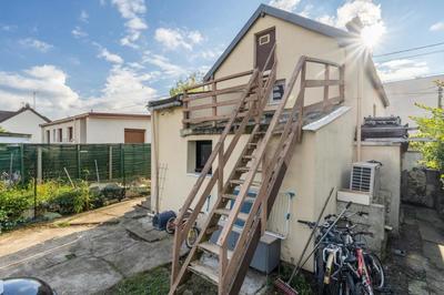 Maison - 70 m² - 5 pièces