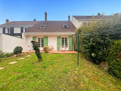 Maison - 86 m² - 5 pièces