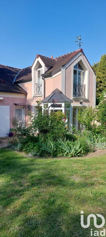 Maison - 215 m² - 8 pièces