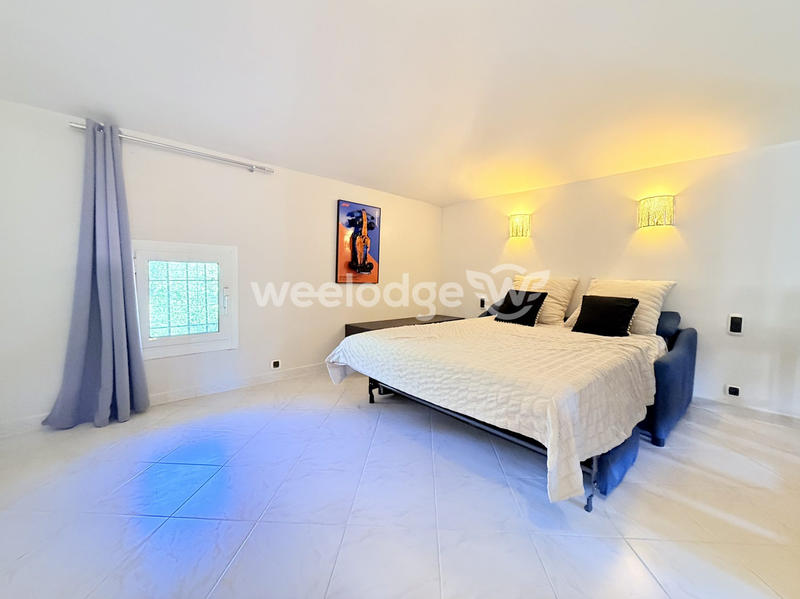 Villa - 153 m² - 6 pièces