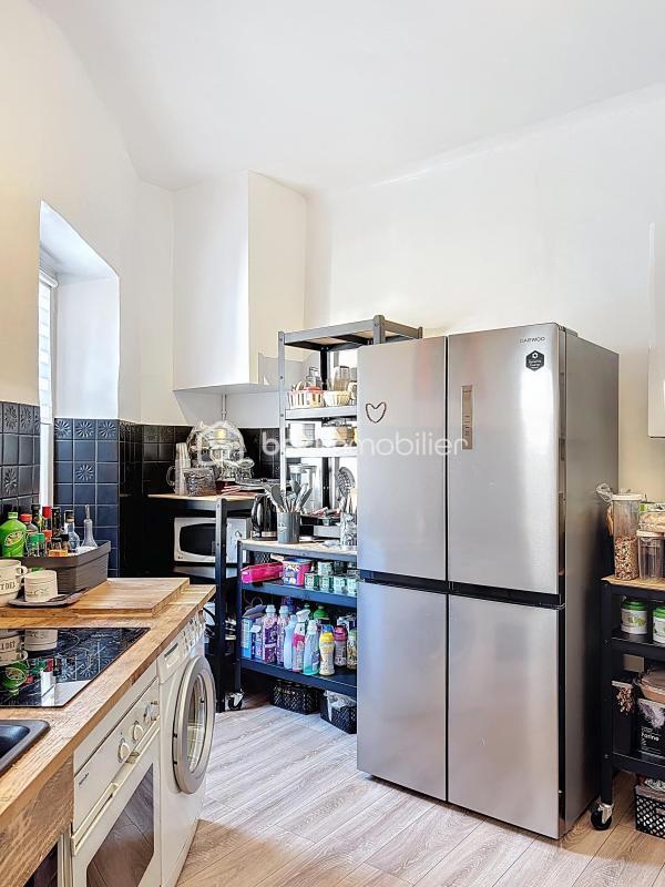 Appartement - 92 m² - 5 pièces