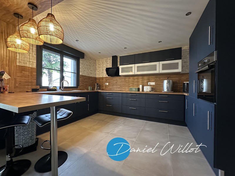 Maison - 142 m² - 5 pièces