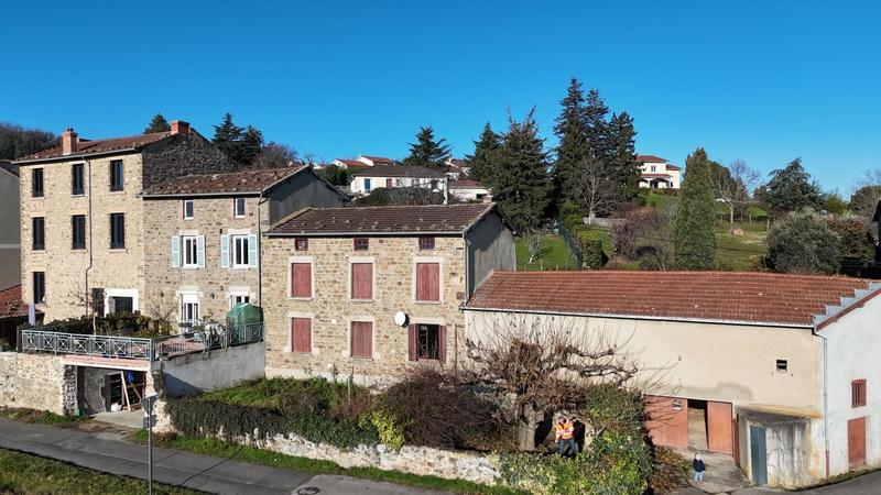 Maison - 108 m² - 4 pièces