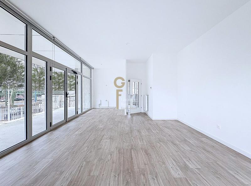 Appartement - 92 m² - 4 pièces