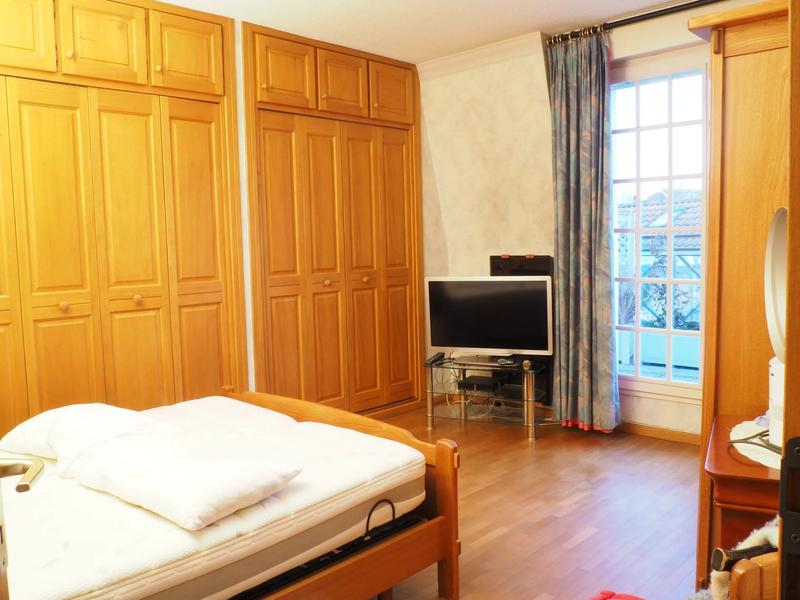 Appartement - 120 m² - 5 pièces