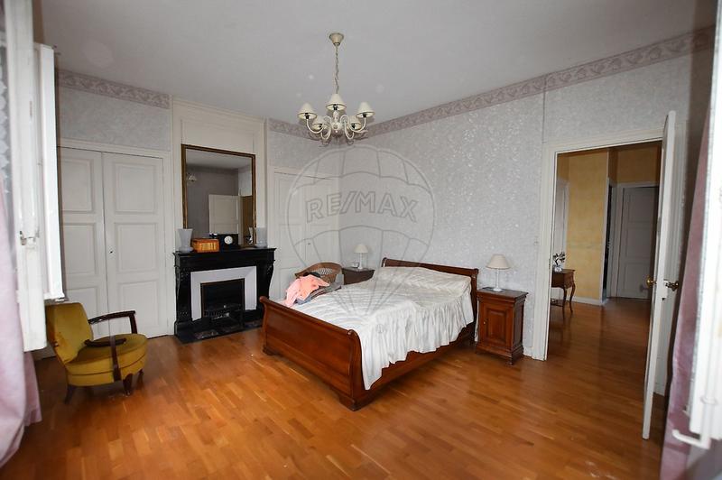 Immeuble - 380 m² - 15 pièces