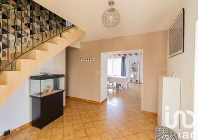 Maison - 194 m² - 8 pièces