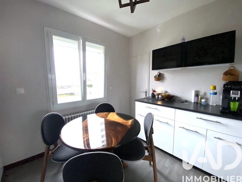 Maison - 94 m² - 6 pièces