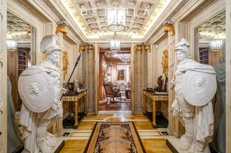 Appartement - 300 m² - 7 pièces