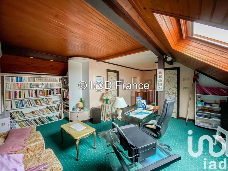 Maison - 160 m² - 8 pièces