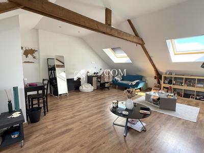 Maison - 141 m² - 5 pièces