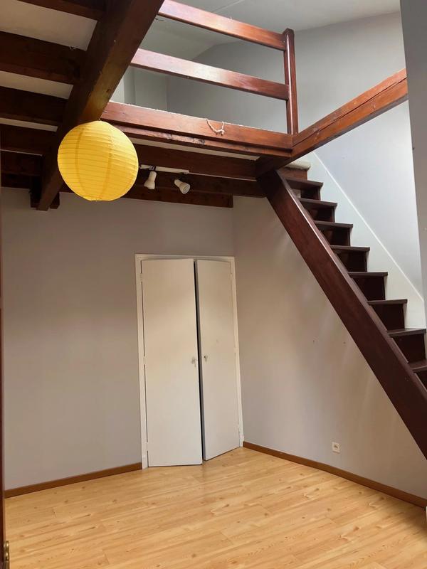 Appartement - 142 m² - 7 pièces