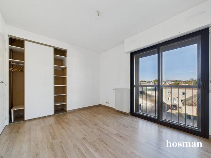 Appartement - 93 m² - 4 pièces