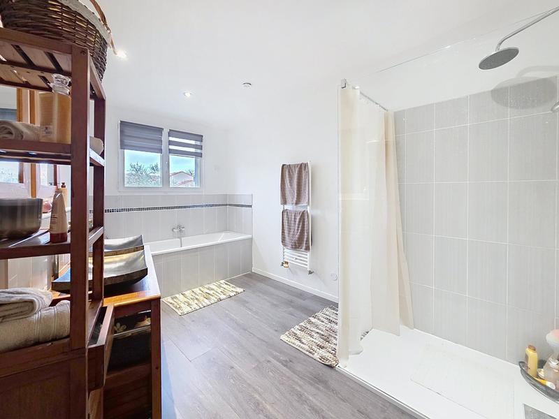 Maison de village - 166 m² - 7 pièces