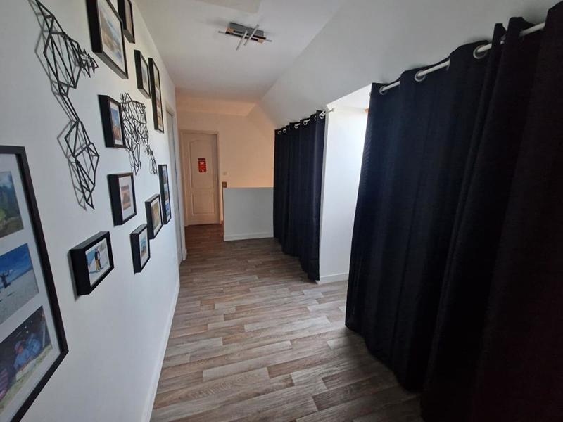 Maison - 168 m² - 7 pièces