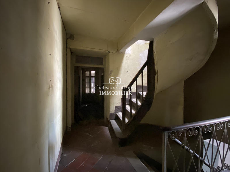 Maison - 235 m² - 9 pièces