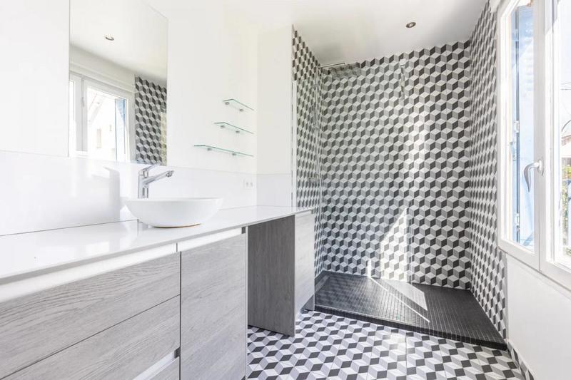 Maison - 145 m² - 7 pièces