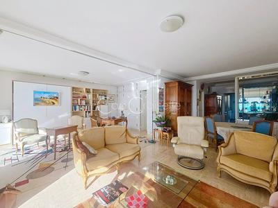 Appartement - 94 m² - 3 pièces