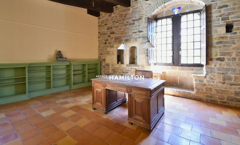 Demeure - 430 m² - 10 pièces