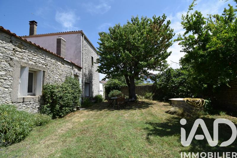 Maison - 175 m² - 9 pièces