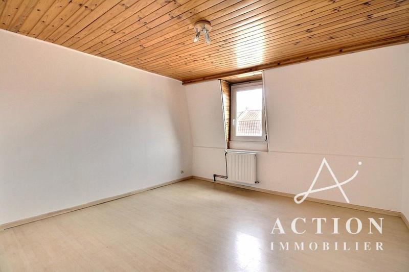 Maison - 98 m² - 5 pièces