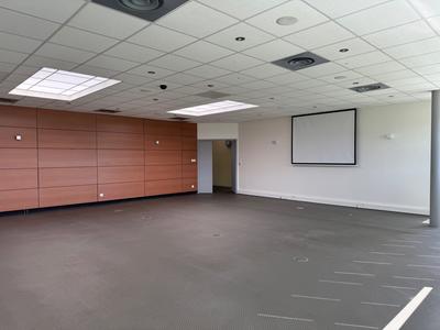 Local commercial - 468 m²