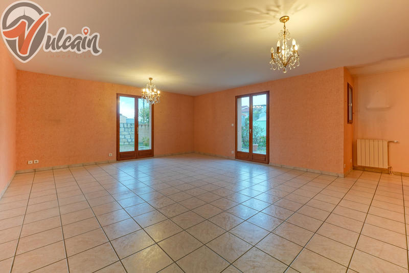 Maison - 110 m² - 4 pièces