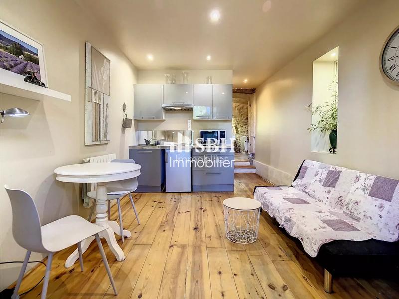 Mas - 540 m² - 27 pièces