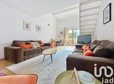 Appartement - 98 m² - 4 pièces