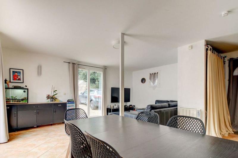 Villa - 110 m² - 4 pièces